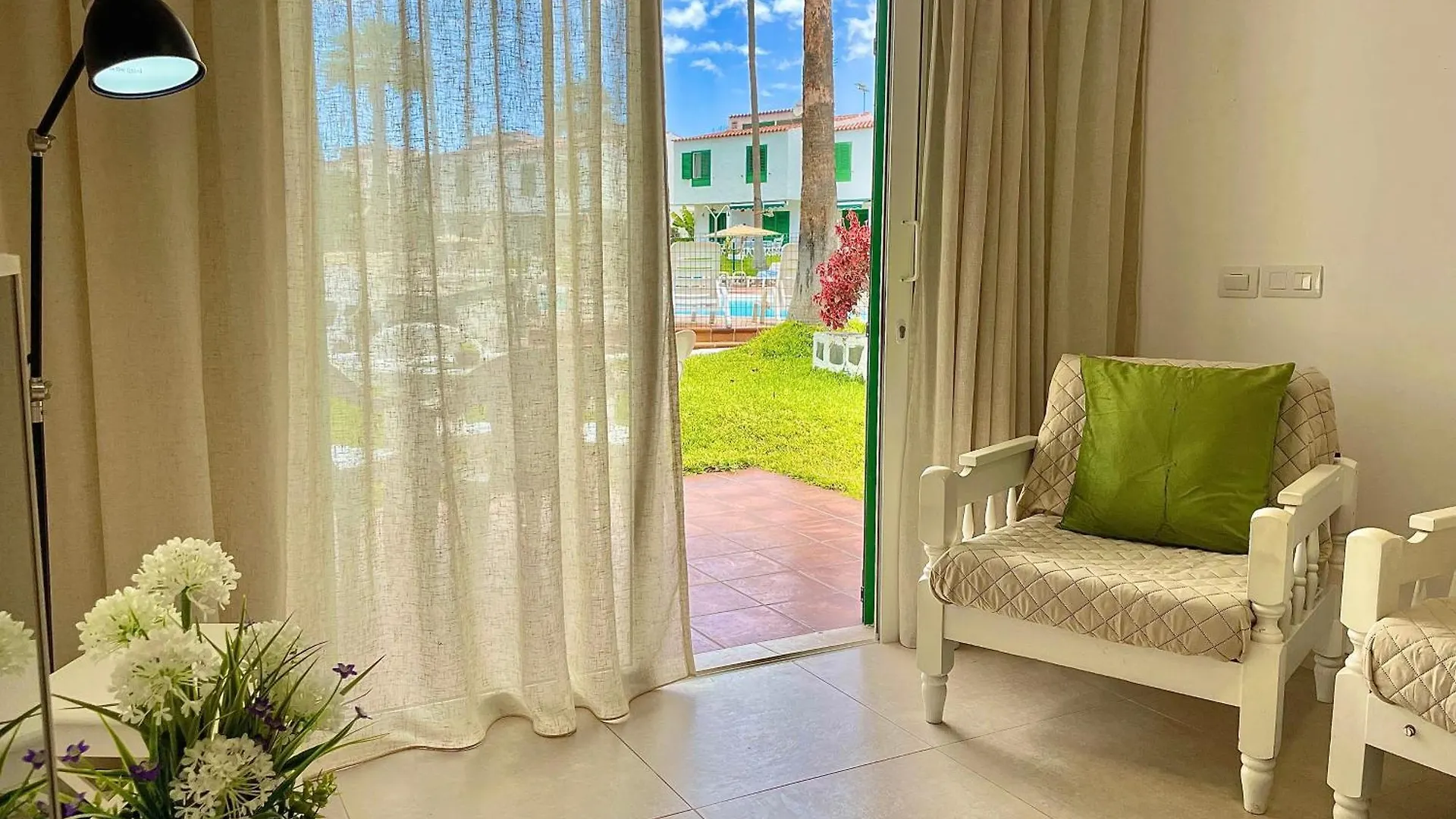 Bungalow Caserio 47 By Sunhousescanarias Playa del Ingles  0*, Playa del Ingles (Gran Canaria)